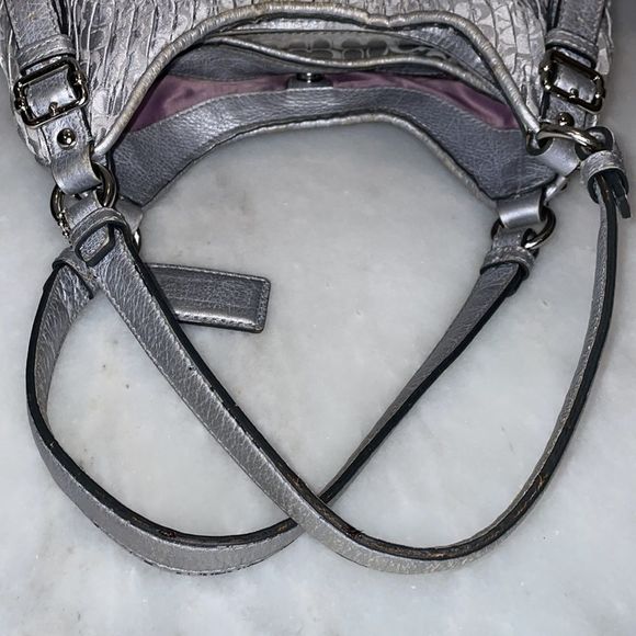 Coach Maggie Madison Signature Pleated Hobo Bag RARE - Picture 10 of 16